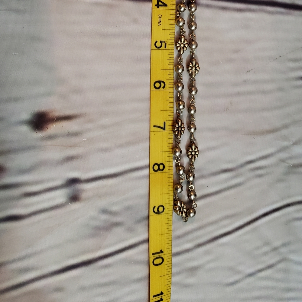 Chaps Daisy Beaded Chain Necklace - Picture 6 of 7